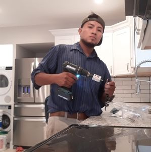 Meet your Posher, Gustavo gonzalez